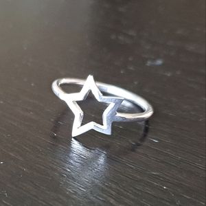 Star Ring from India • 925 Sterling Silver stamped
